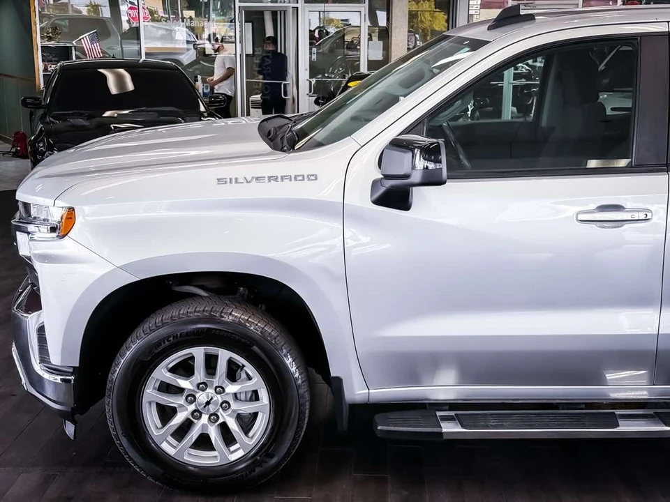 2021 Chevrolet Silverado 4th Gen - Image 9 of 21