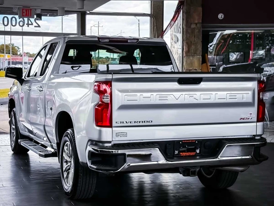 2021 Chevrolet Silverado 4th Gen - Image 12 of 21
