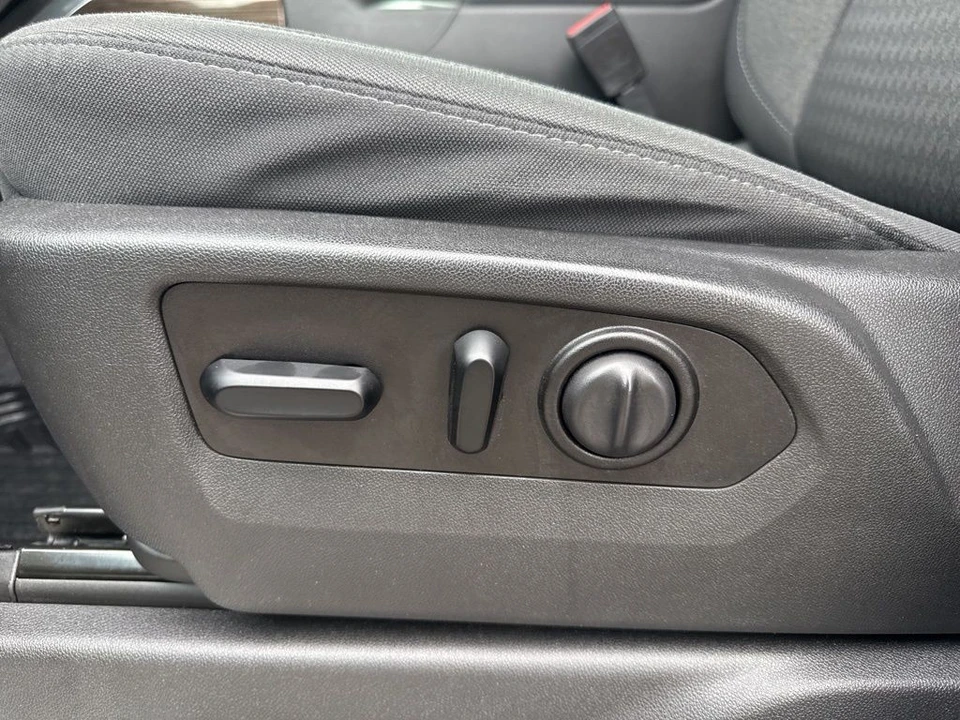 2021 Chevrolet Silverado 4th Gen - Image 10 of 12