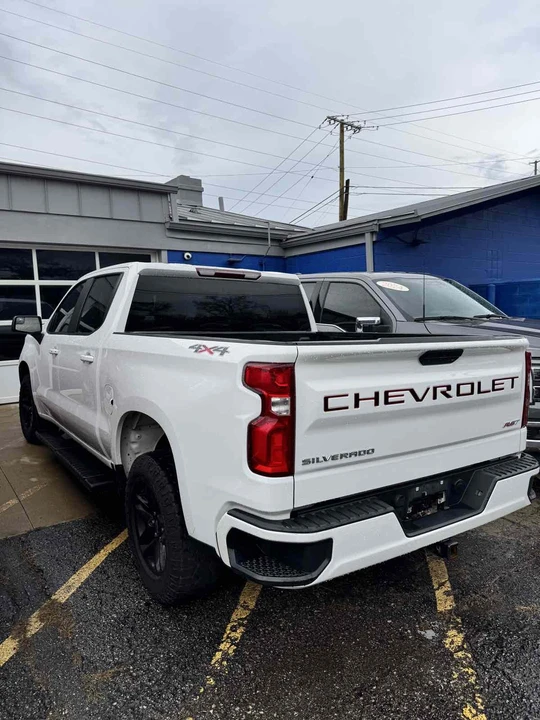 2021 Chevrolet Silverado 4th Gen - Image 5 of 12