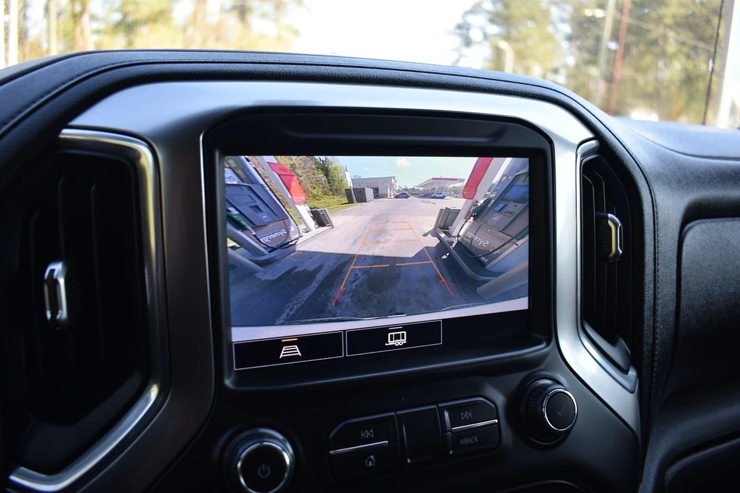 2021 Chevrolet Silverado 4th Gen - Image 15 of 21