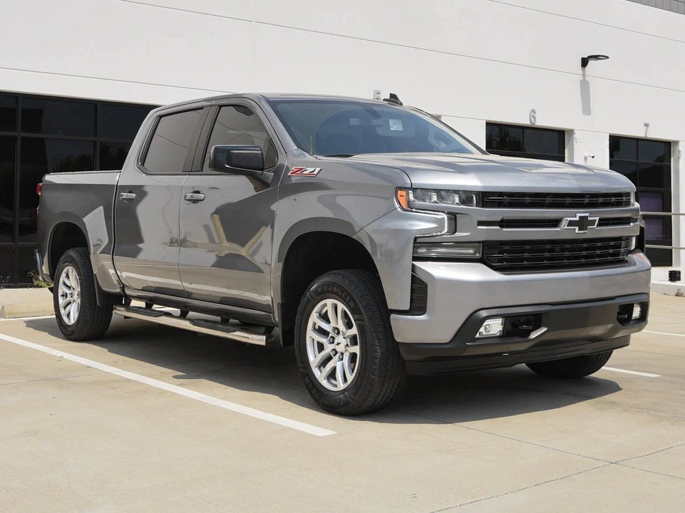 2021 Chevrolet Silverado 4th Gen - Image 2 of 18