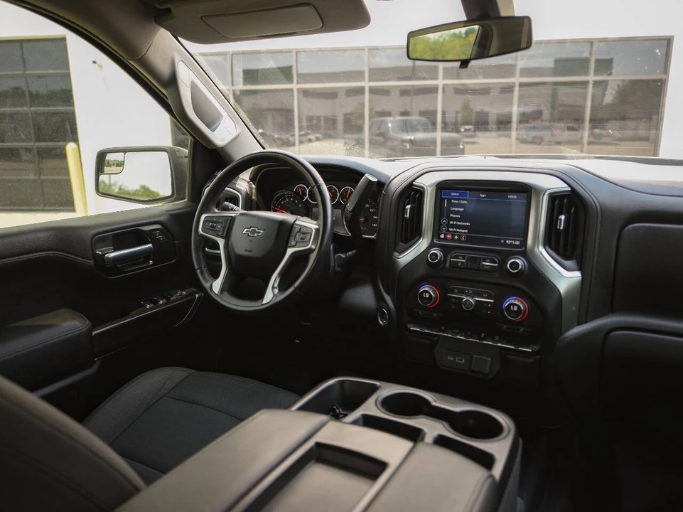 2021 Chevrolet Silverado 4th Gen - Image 16 of 18