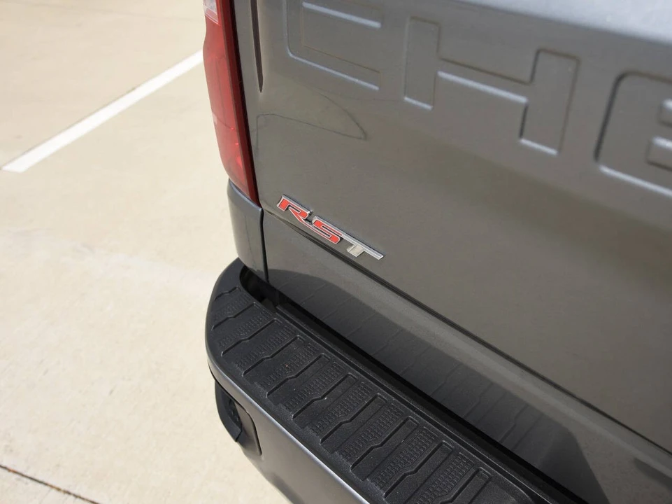 2021 Chevrolet Silverado 4th Gen - Image 18 of 18
