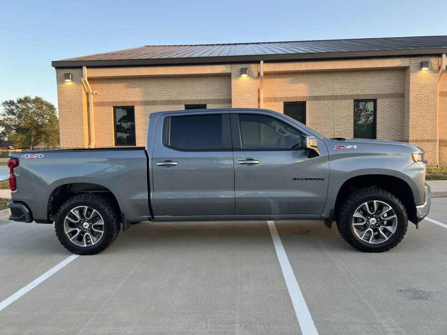 2021 Chevrolet Silverado 4th Gen - Image 2 of 31