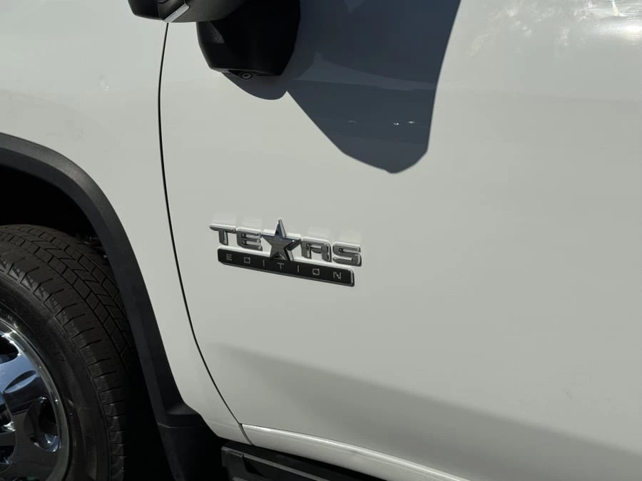2021 Chevrolet Silverado Heavy Duty 4th Gen - Image 4 of 12