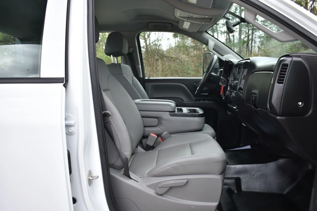 2021 Chevrolet Silverado Heavy Duty 4th Gen - Image 18 of 27