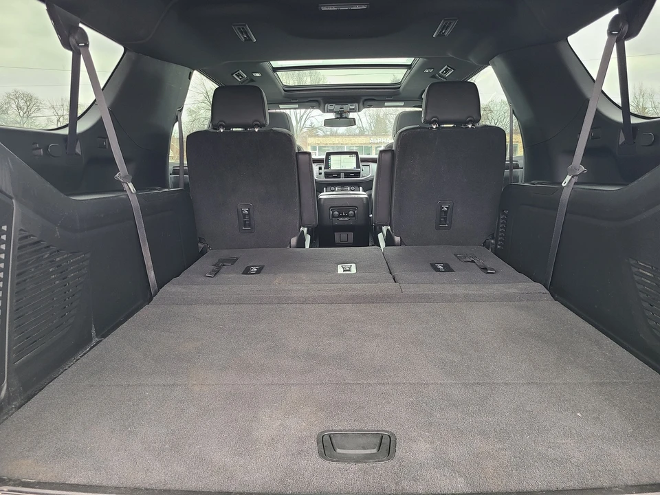 2021 Chevrolet Suburban 12th Gen - Image 13 of 21