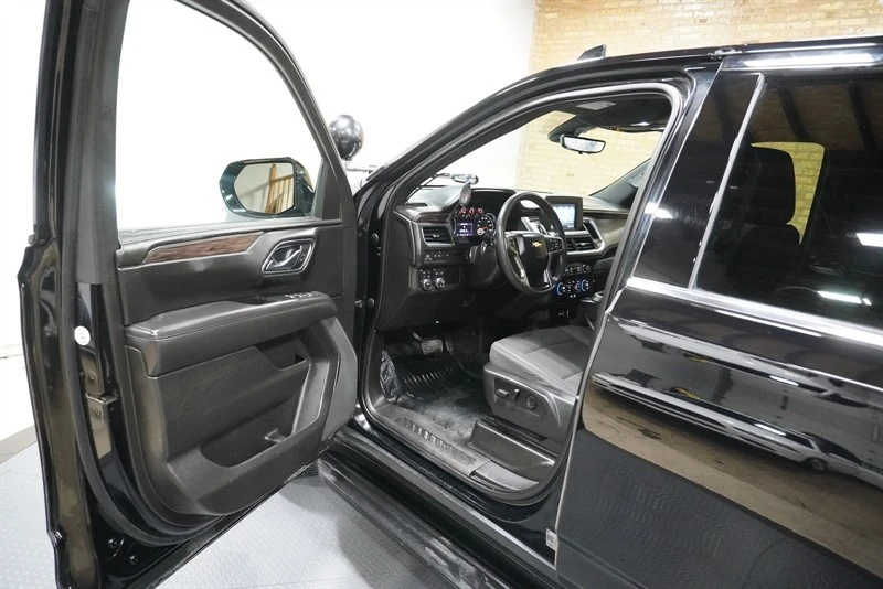 2021 Chevrolet Tahoe 5th Gen - Image 19 of 21