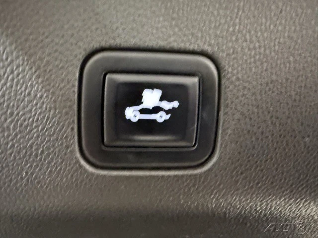 2021 Chevrolet Tahoe 5th Gen - Image 8 of 21