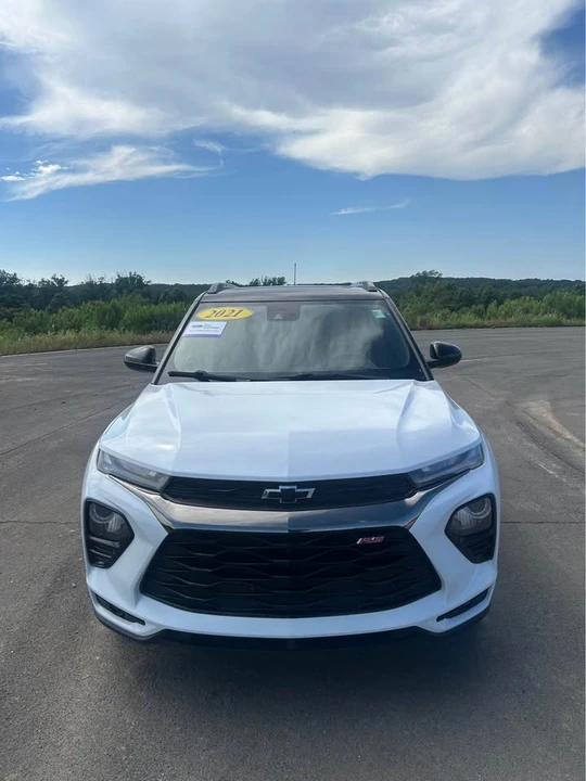 2021 Chevrolet Trailblazer - Image 2 of 11