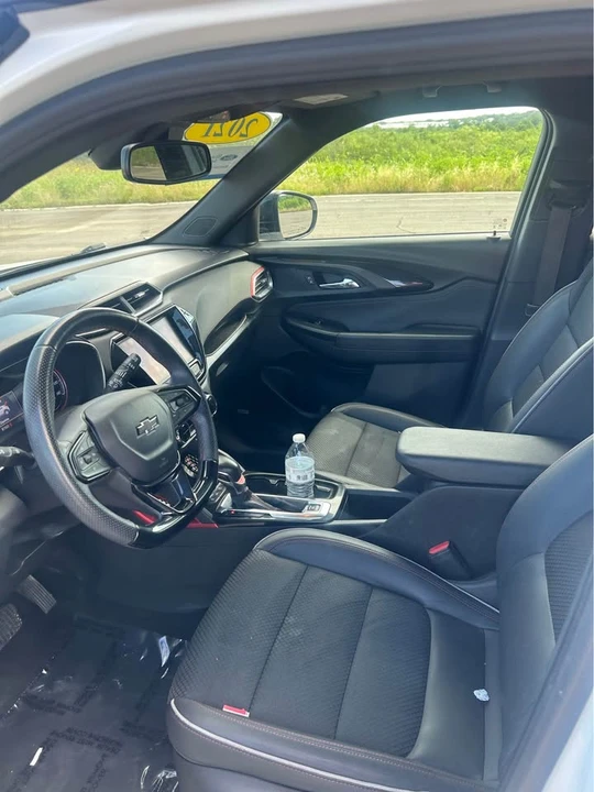 2021 Chevrolet Trailblazer - Image 10 of 11