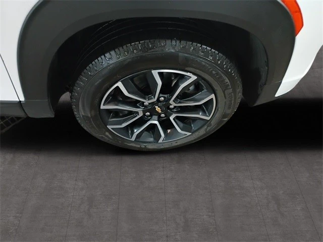 2021 Chevrolet Trailblazer - Image 10 of 12