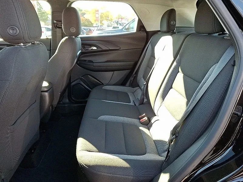 2021 Chevrolet Trailblazer - Image 11 of 12
