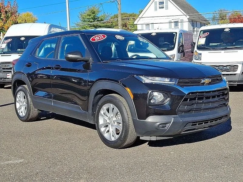 2021 Chevrolet Trailblazer - Image 2 of 12