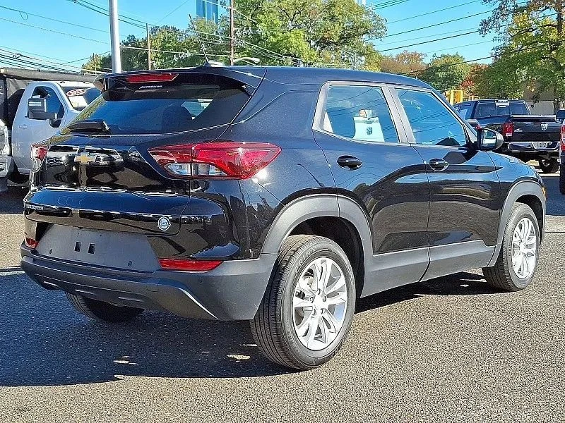 2021 Chevrolet Trailblazer - Image 7 of 12
