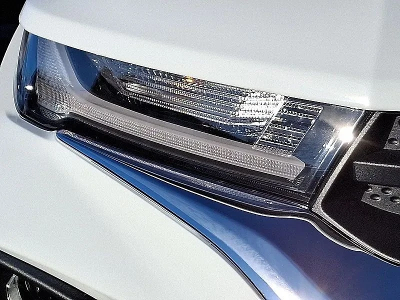 2021 Chevrolet Trailblazer - Image 10 of 12