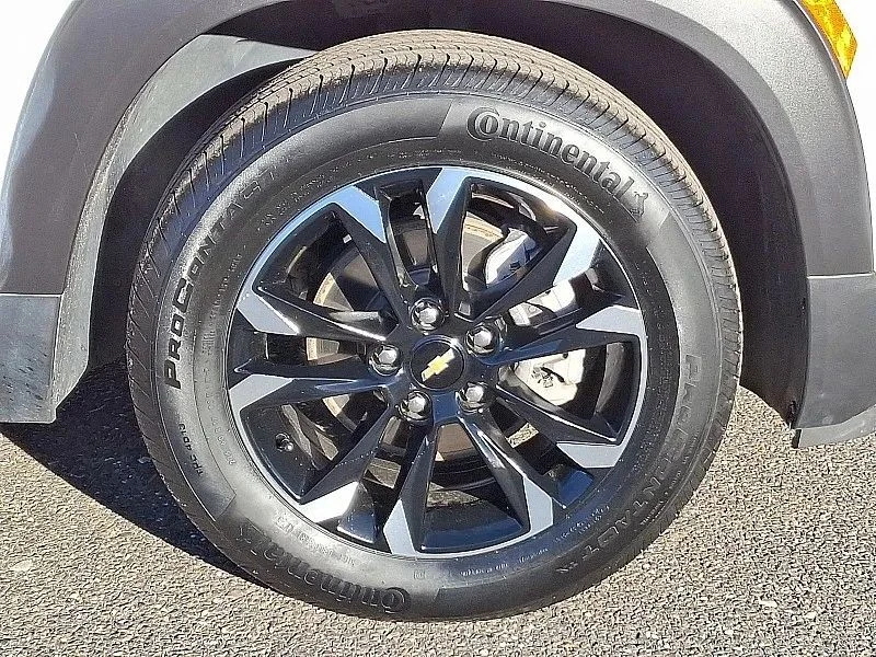 2021 Chevrolet Trailblazer - Image 9 of 12