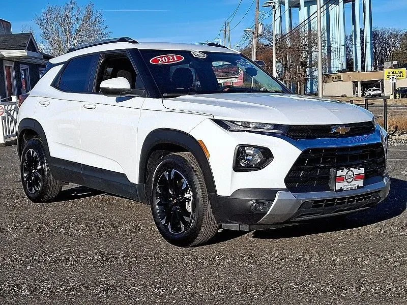2021 Chevrolet Trailblazer - Image 2 of 12