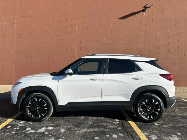 2021 Chevrolet Trailblazer - Image 11 of 21