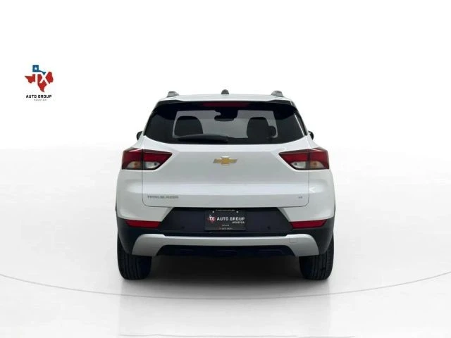 2021 Chevrolet Trailblazer - Image 10 of 12