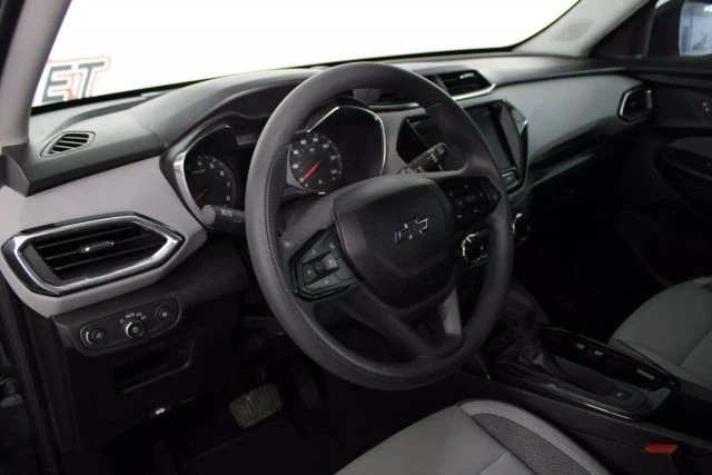 2021 Chevrolet Trailblazer - Image 10 of 21