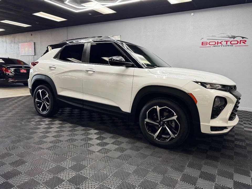 2021 Chevrolet Trailblazer - Image 2 of 21