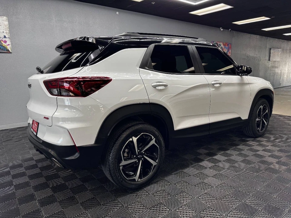 2021 Chevrolet Trailblazer - Image 13 of 21