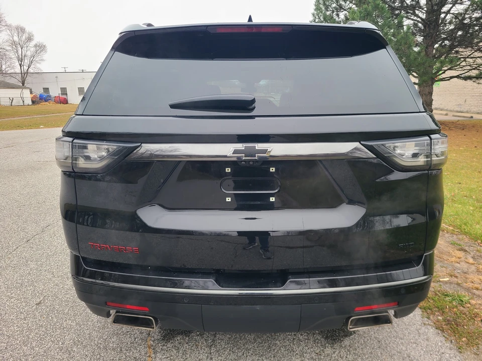 2021 Chevrolet Traverse - Image 4 of 12