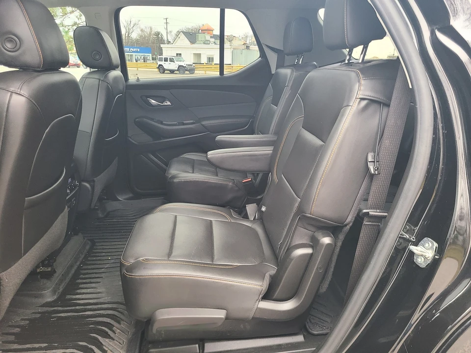 2021 Chevrolet Traverse - Image 11 of 12