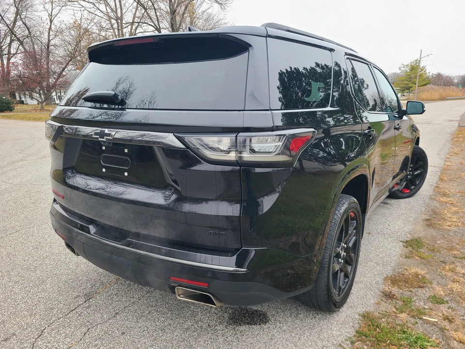 2021 Chevrolet Traverse - Image 5 of 12