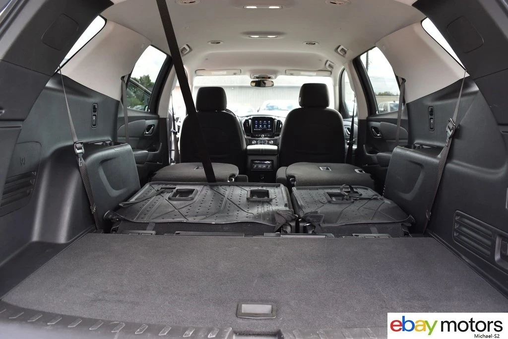 2021 Chevrolet Traverse - Image 16 of 21