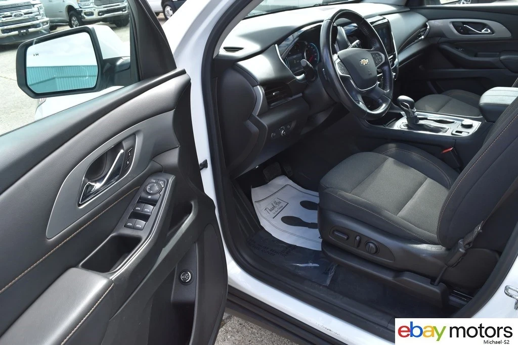 2021 Chevrolet Traverse - Image 11 of 21