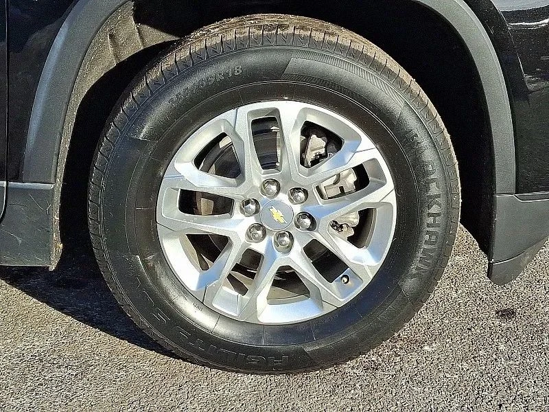 2021 Chevrolet Traverse - Image 9 of 12
