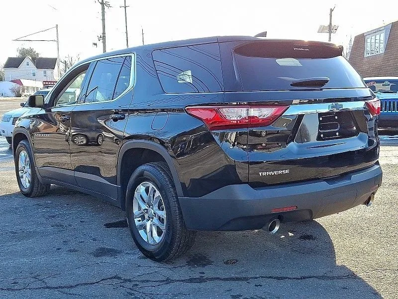 2021 Chevrolet Traverse - Image 5 of 12