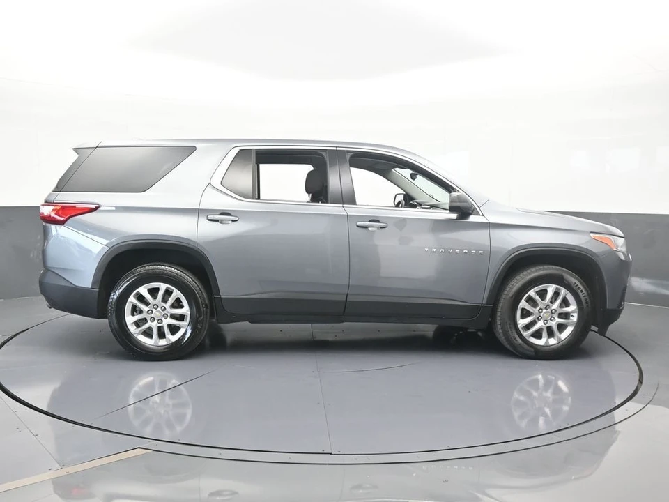 2021 Chevrolet Traverse - Image 7 of 12