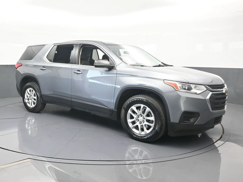 2021 Chevrolet Traverse - Image 8 of 12