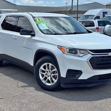 2021 Chevrolet Traverse LS Sport Utility 4D