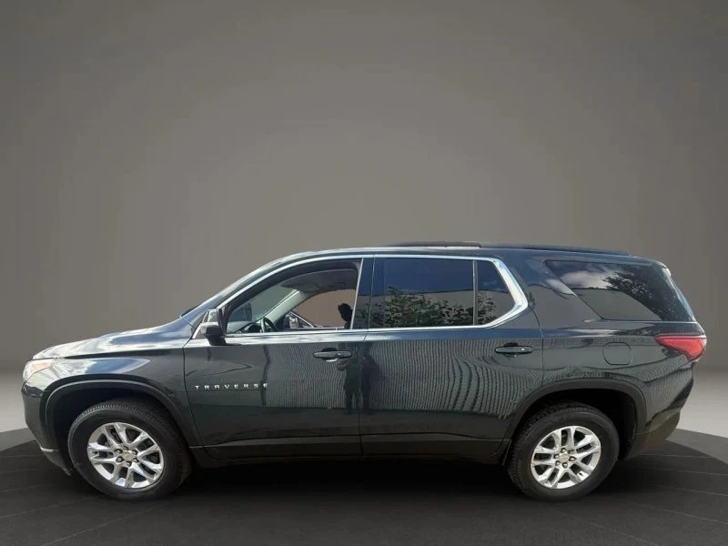 2021 Chevrolet Traverse - Image 8 of 12