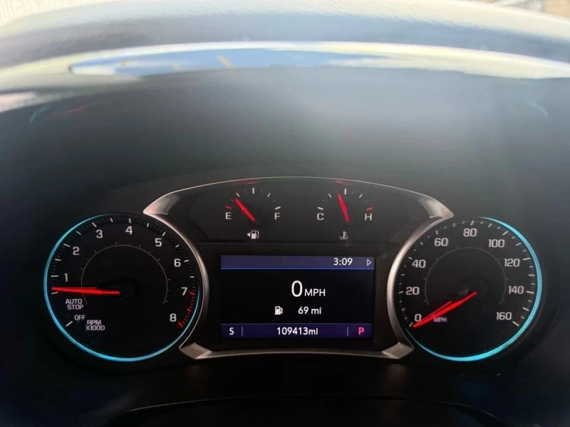 2021 Chevrolet Traverse - Image 10 of 12