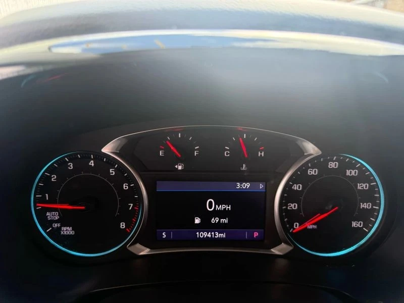 2021 Chevrolet Traverse - Image 10 of 12