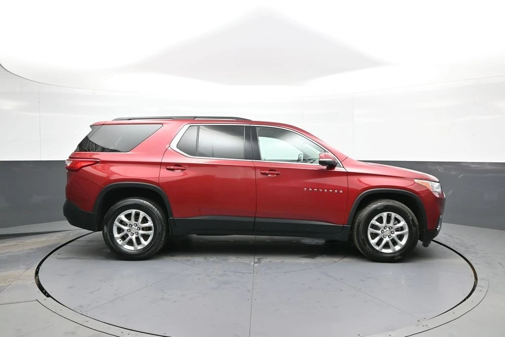2021 Chevrolet Traverse - Image 5 of 12
