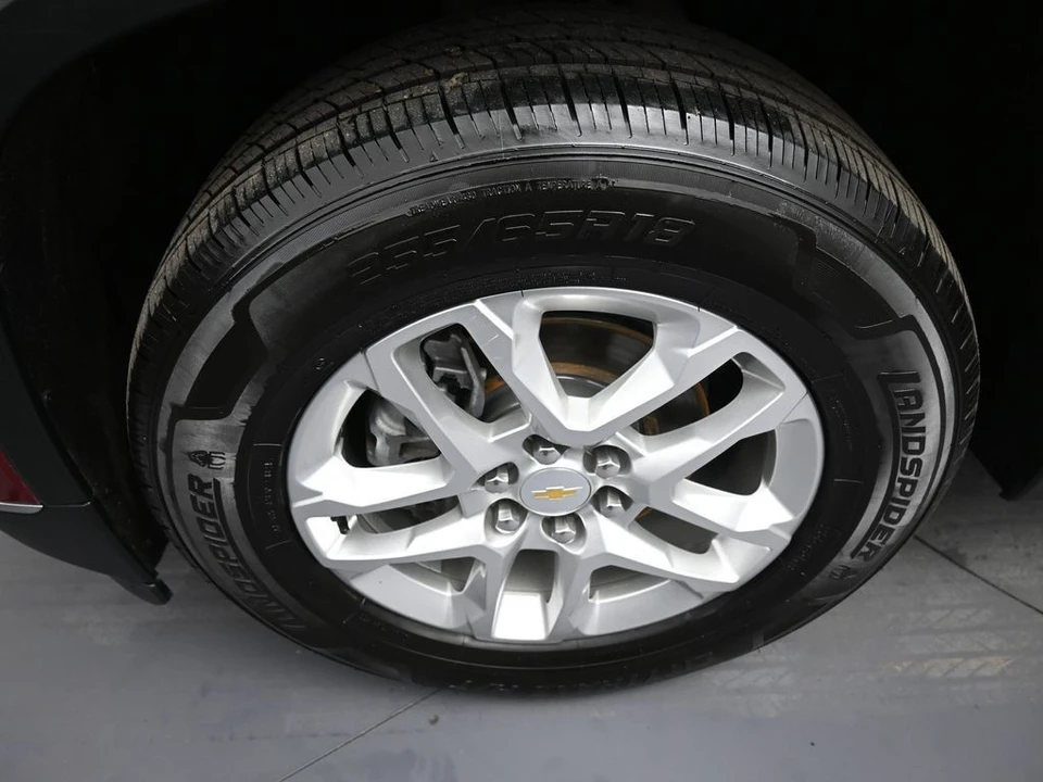 2021 Chevrolet Traverse - Image 14 of 21