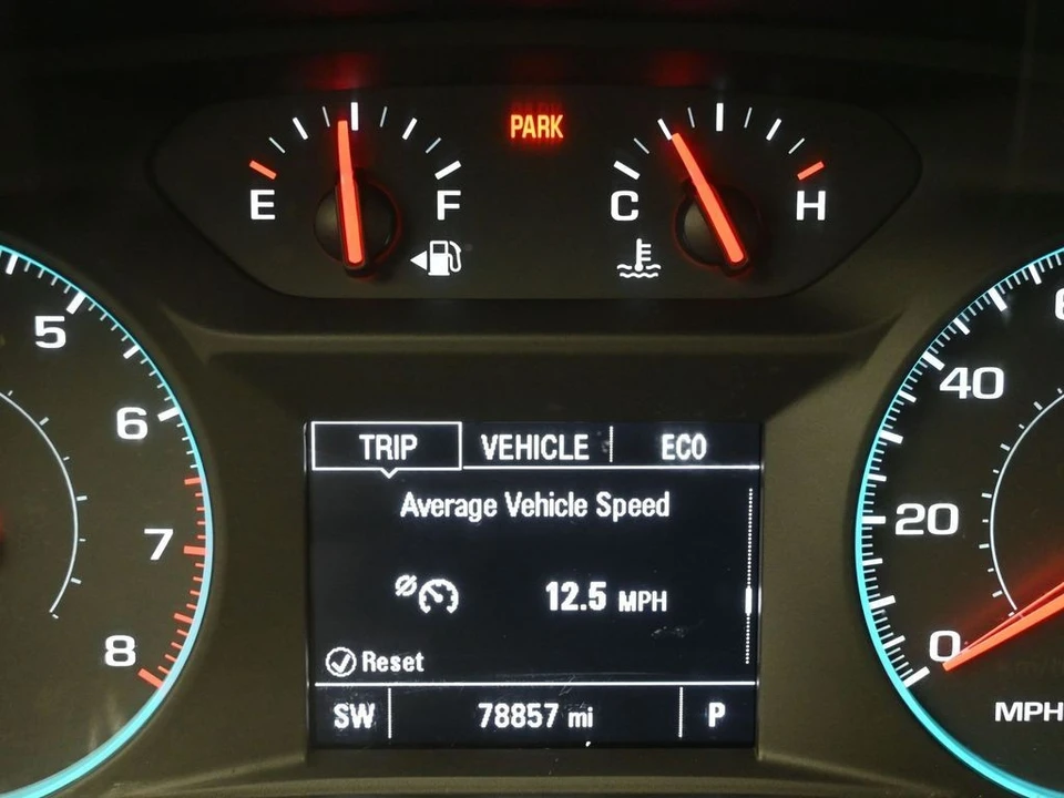 2021 Chevrolet Traverse - Image 16 of 21