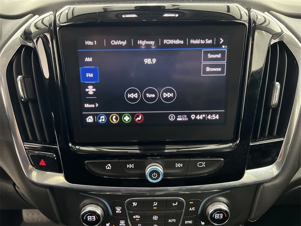 2021 Chevrolet Traverse - Image 13 of 21