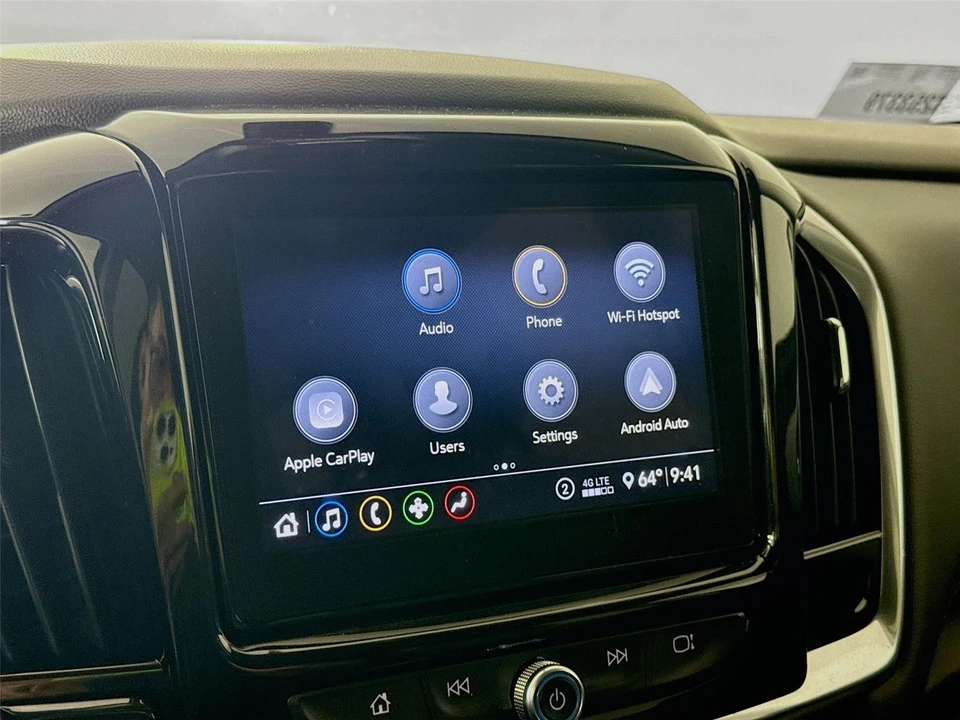 2021 Chevrolet Traverse - Image 8 of 18