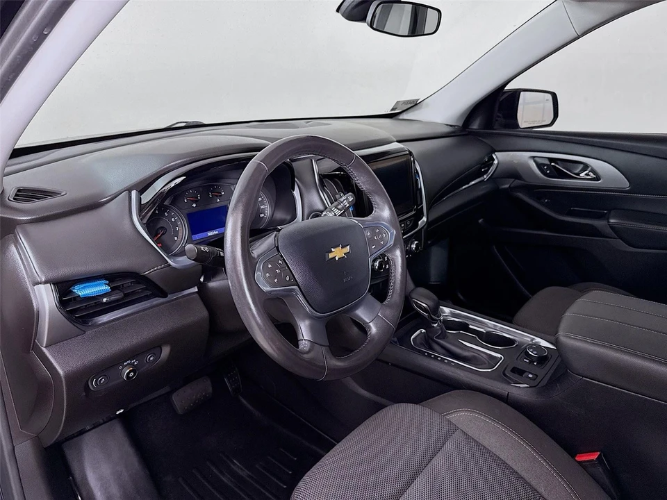 2021 Chevrolet Traverse - Image 9 of 21