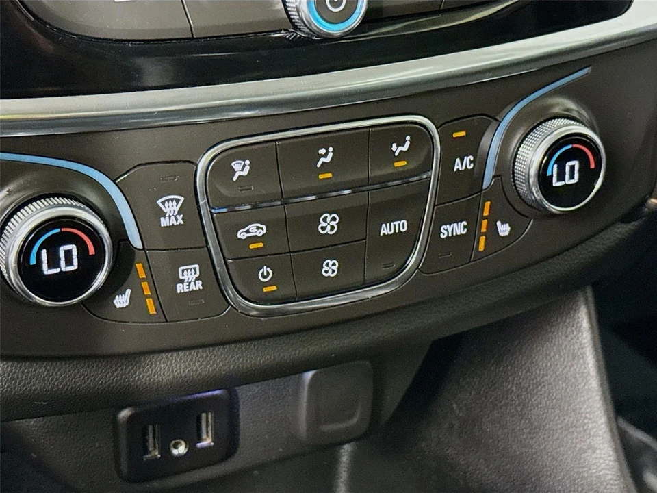 2021 Chevrolet Traverse - Image 19 of 21