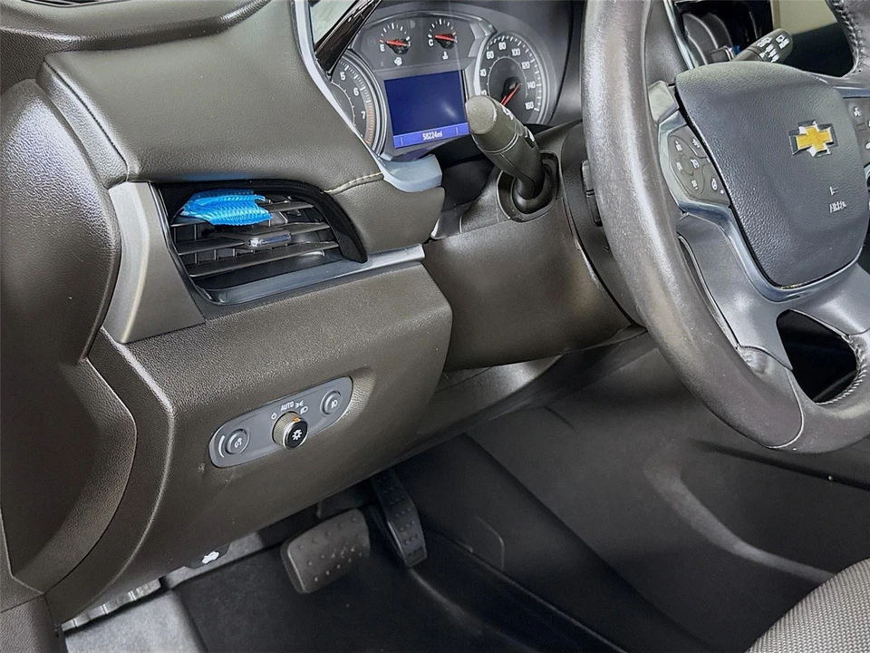 2021 Chevrolet Traverse - Image 10 of 21