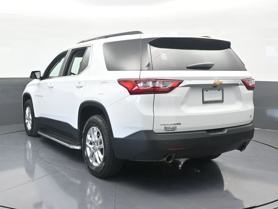 2021 Chevrolet Traverse - Image 4 of 12